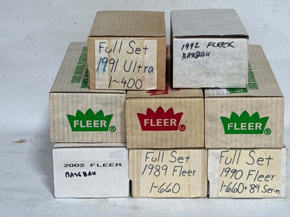 FACTORY SEALED BASEBALL CARDS