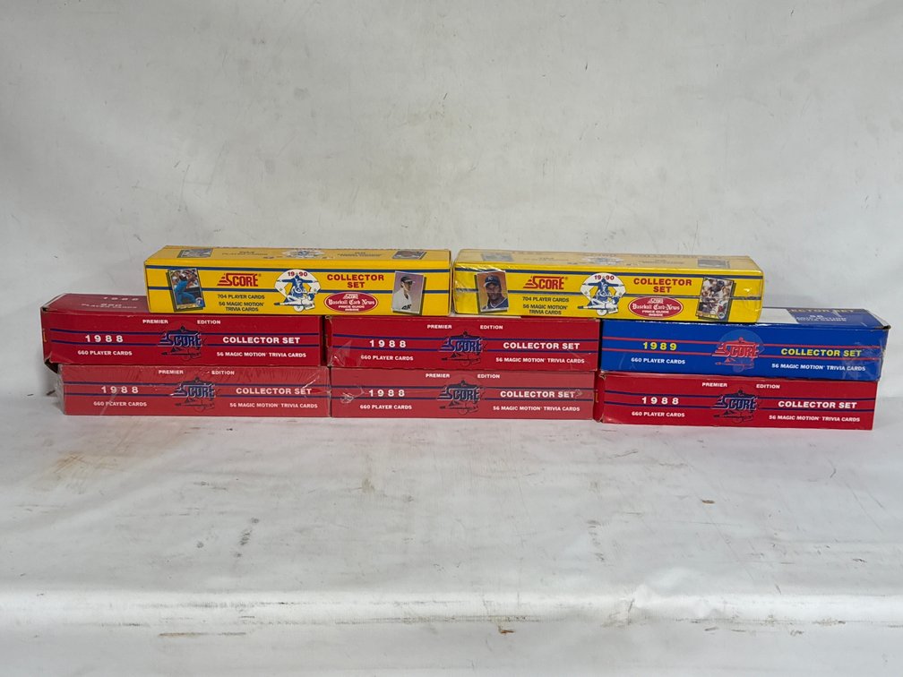 FACTORY SEALED BASEBALL CARDS 