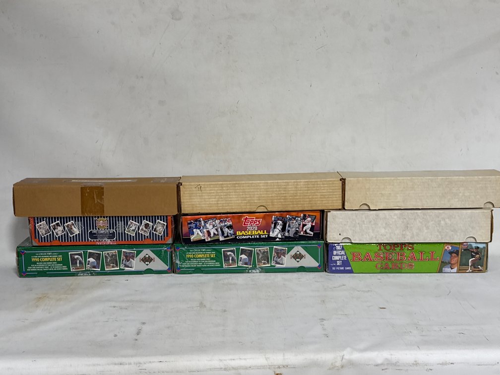 FACTORY SEALED BASEBALL CARDS 