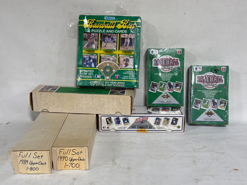 FACTORY SEALED BASEBALL CARDS