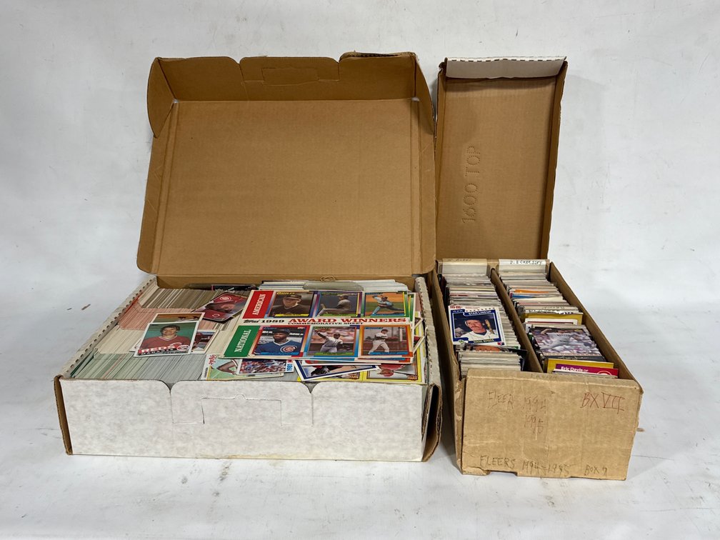 BASEBALL CARDS 