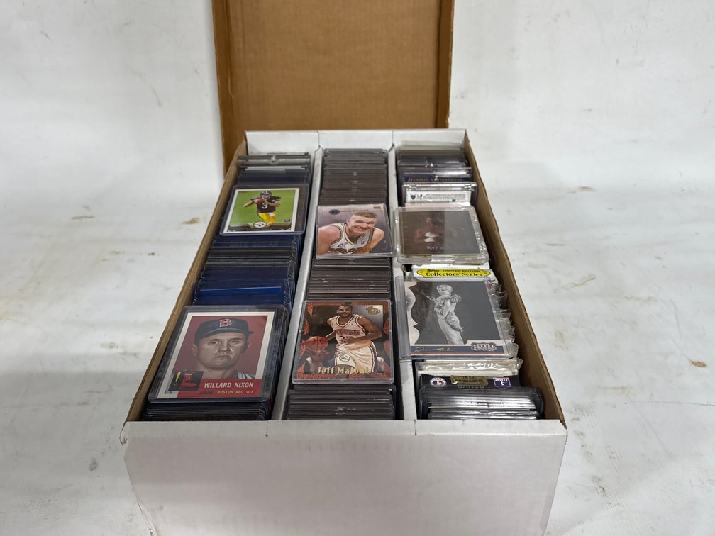 ROOKIE CARDS