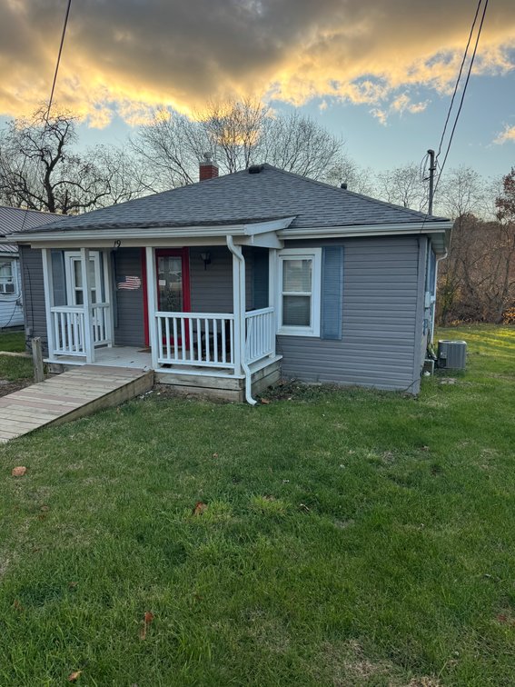 Image for 19 RIVERSIDE DR UTICA, OH