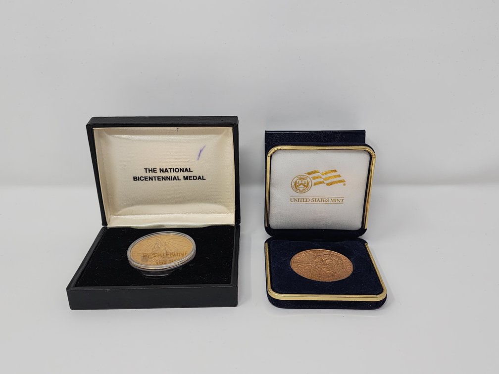 National Bicentennial Medal - United States Mint Airforce Pilots Coin