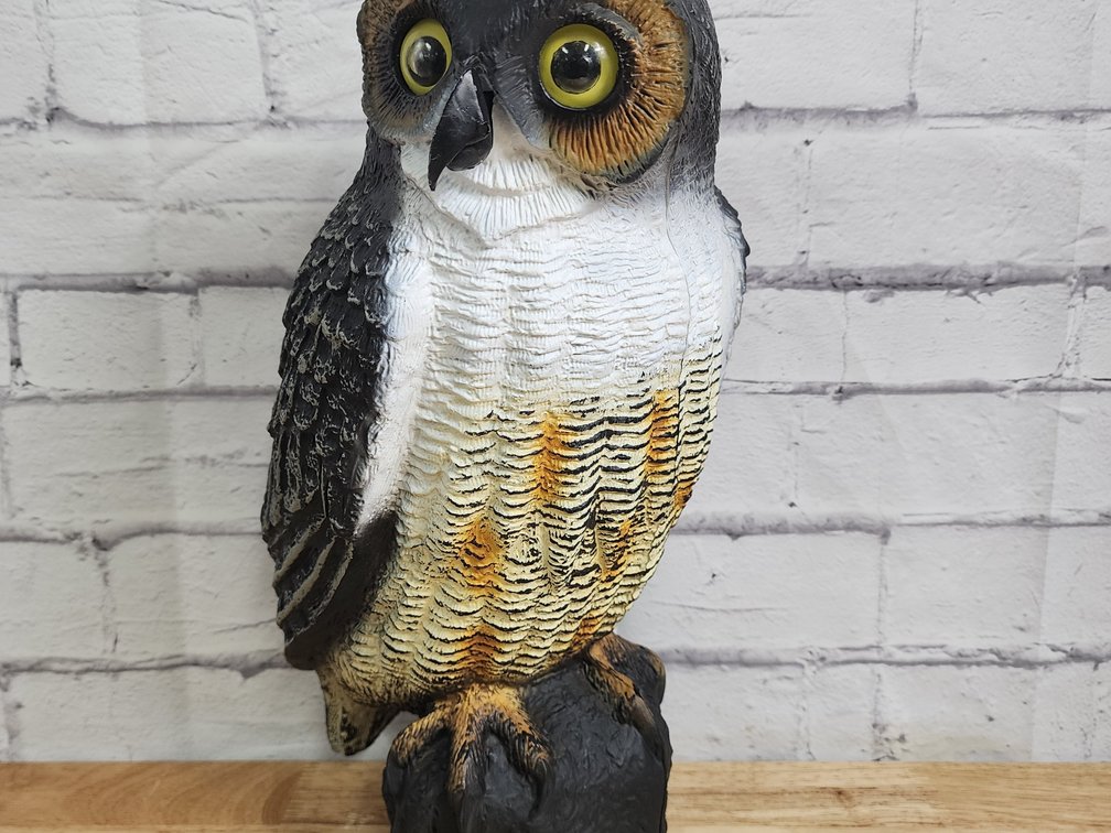 Carry Lite Owl  Decoy  - 17" Tall  - 8" Wide 
