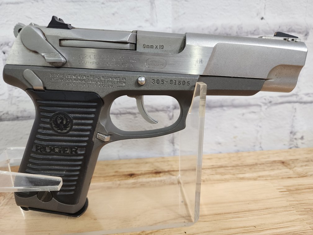 Ruger P89 9mm Semiautomatic Pistol  - w/2 Magazines 