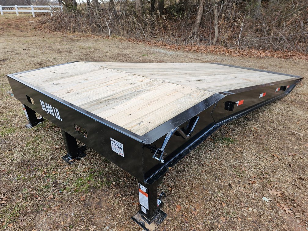 20' Adjustable Loading Ramp - 30K Weight Limit - Unused