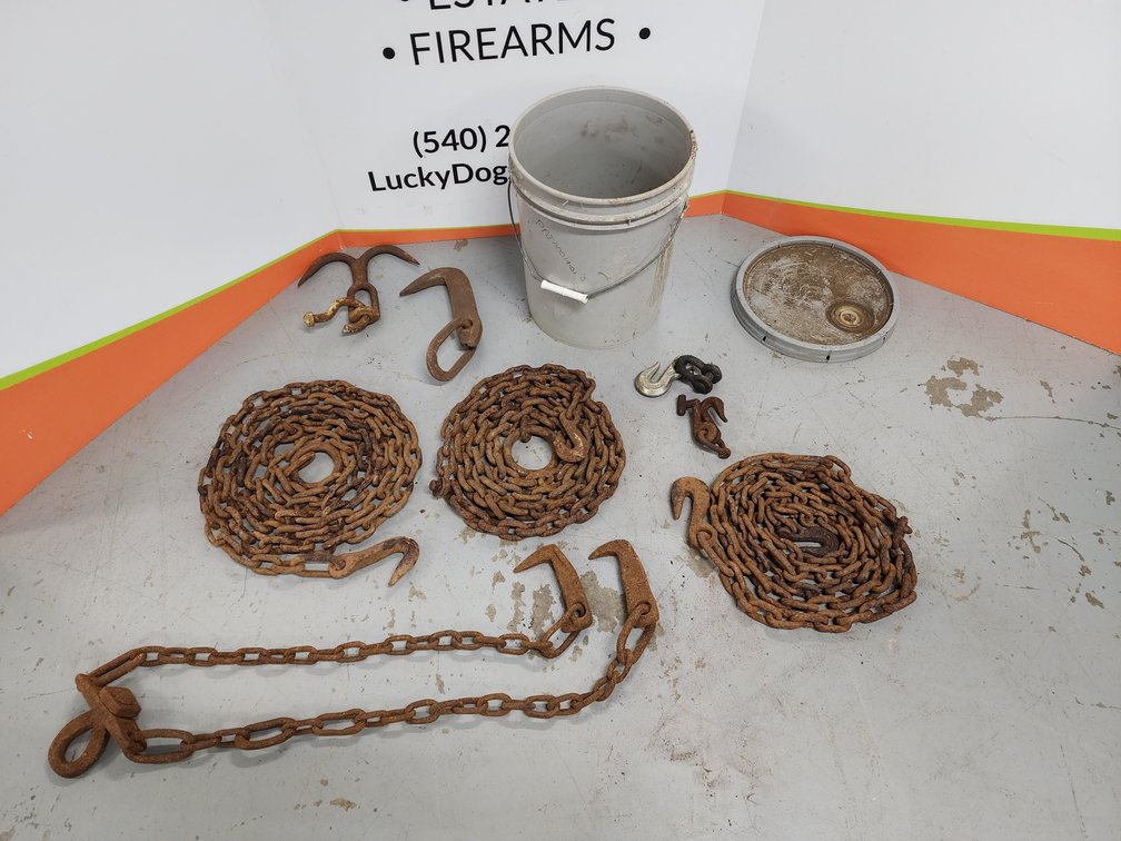 Log Chains - Chain Hooks and More In Bucket 