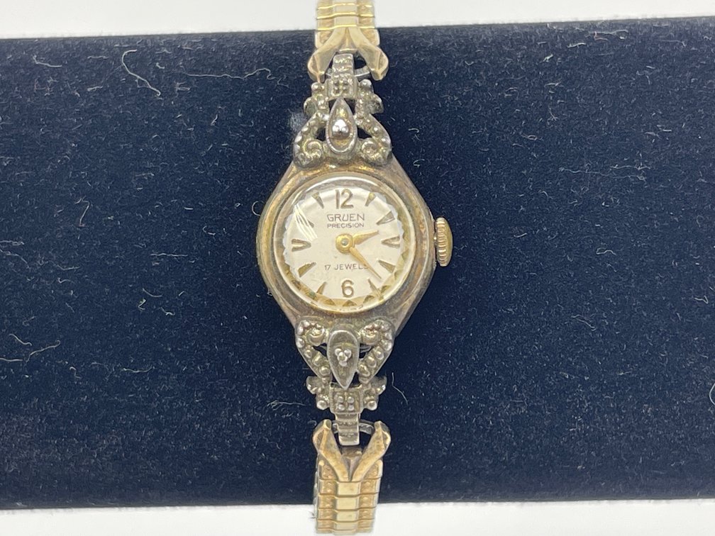 Gruen Precision 17 Jewels - Marked 10kt - Ladies Watch