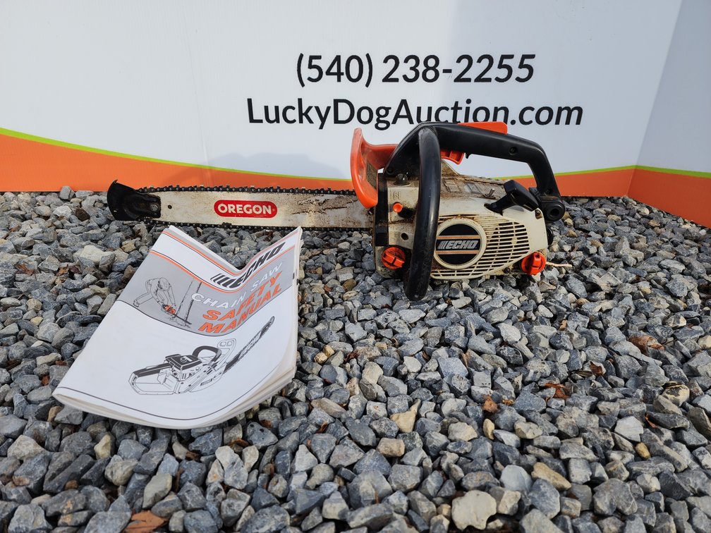 Echo CS-300 Chainsaw 16" Bar W/Owners Manual - (Ran When Tested) 