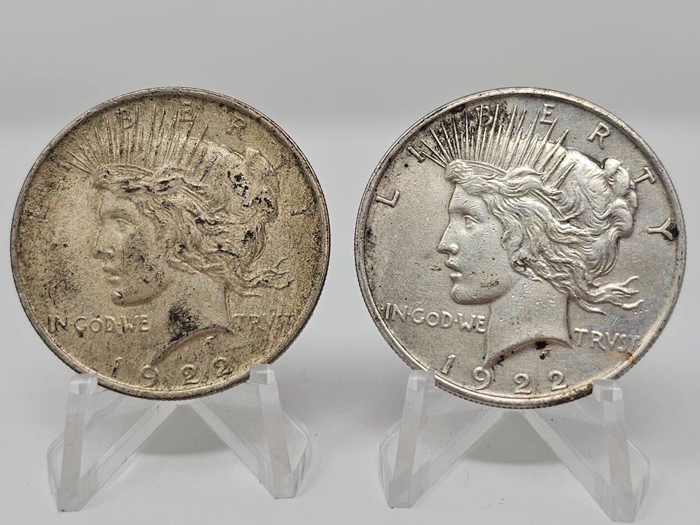 (2) Silver Peace Dollars - 1922 & 1922 - 2 Coins Included 