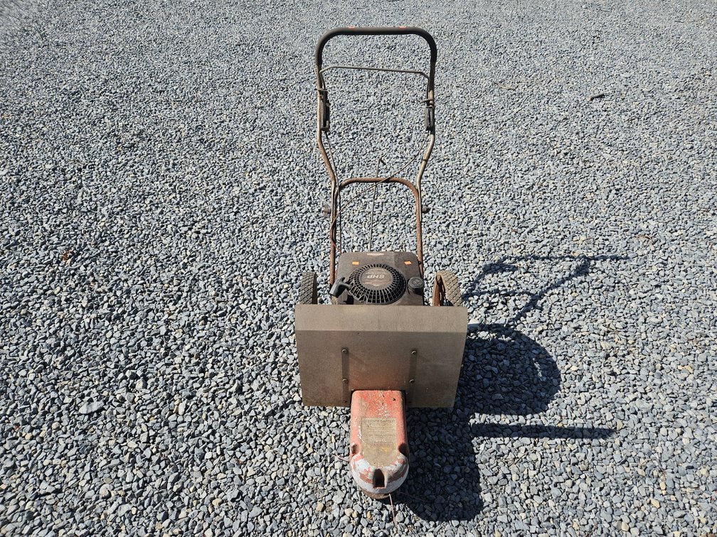 Weed Trimmer/Mower 6hp. 
