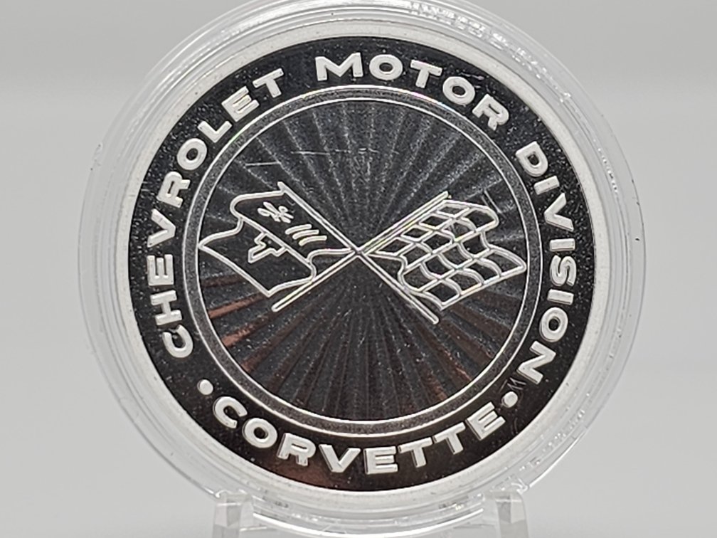 Chevrolet Motor Division - Corvette 1 Oz .999 Silver Round w/ Capsule 