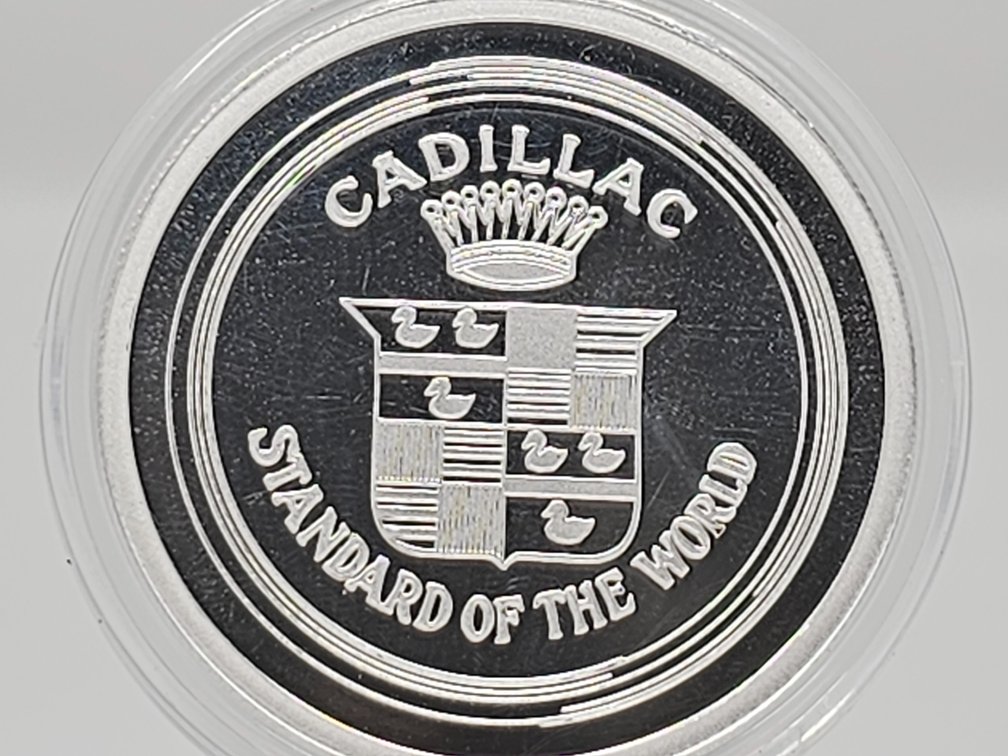 Cadillac - Standard of the World 1 Oz .999 Silver Round w/ Capsule 