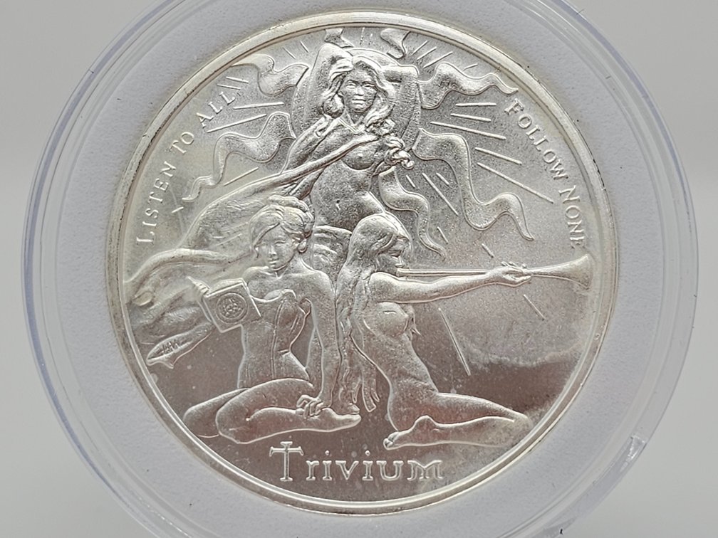 Trivium Silver Shield 2022 - 1 Oz .999 Silver Round w/ Capsule 