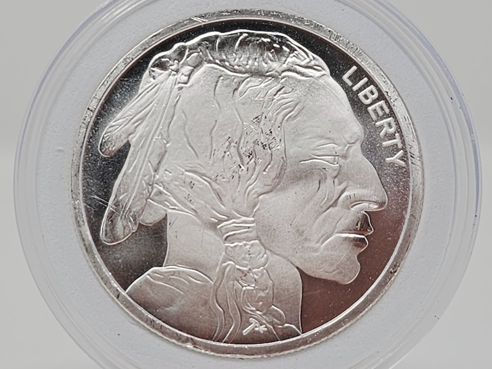 Liberty Indian Head 1 Oz .999 Silver Round w/ Capsule 