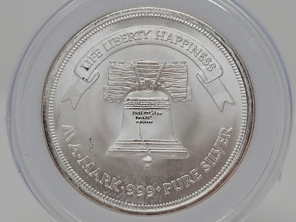 AMark Liberty Silver 1 Oz .999 Silver Round w/ Capsule 