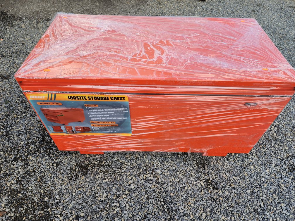 Diggit 2248 Jobsite Storage Chest Unused