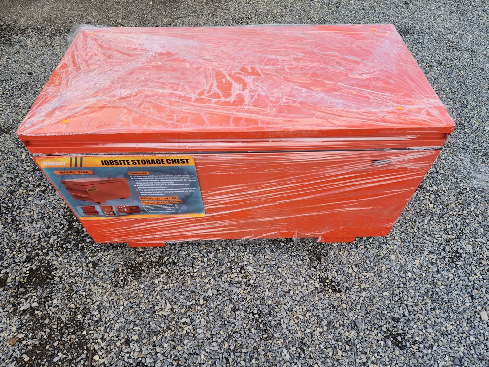 Diggit 2248 Jobsite Storage Chest Unused
