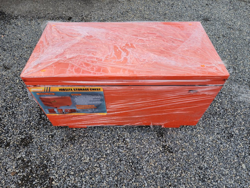 Diggit 2248 Jobsite Storage Chest Unused