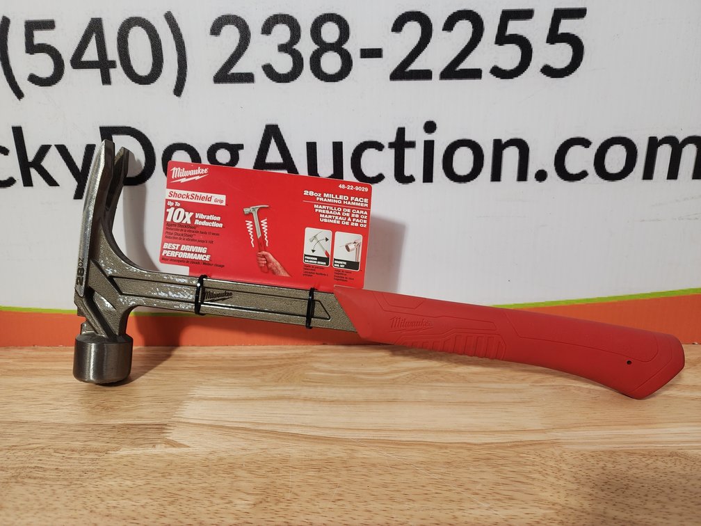 Milwaukee 28 0z Milled Face Framing Hammer (New)
