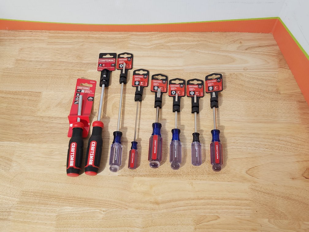 Craftsman Screwdrivers (8) Included (New)