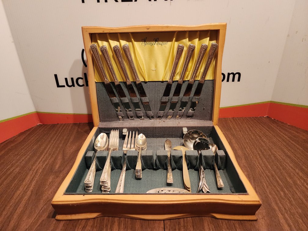 Roger's Speing Bouquet Silverware Set W/Box 
