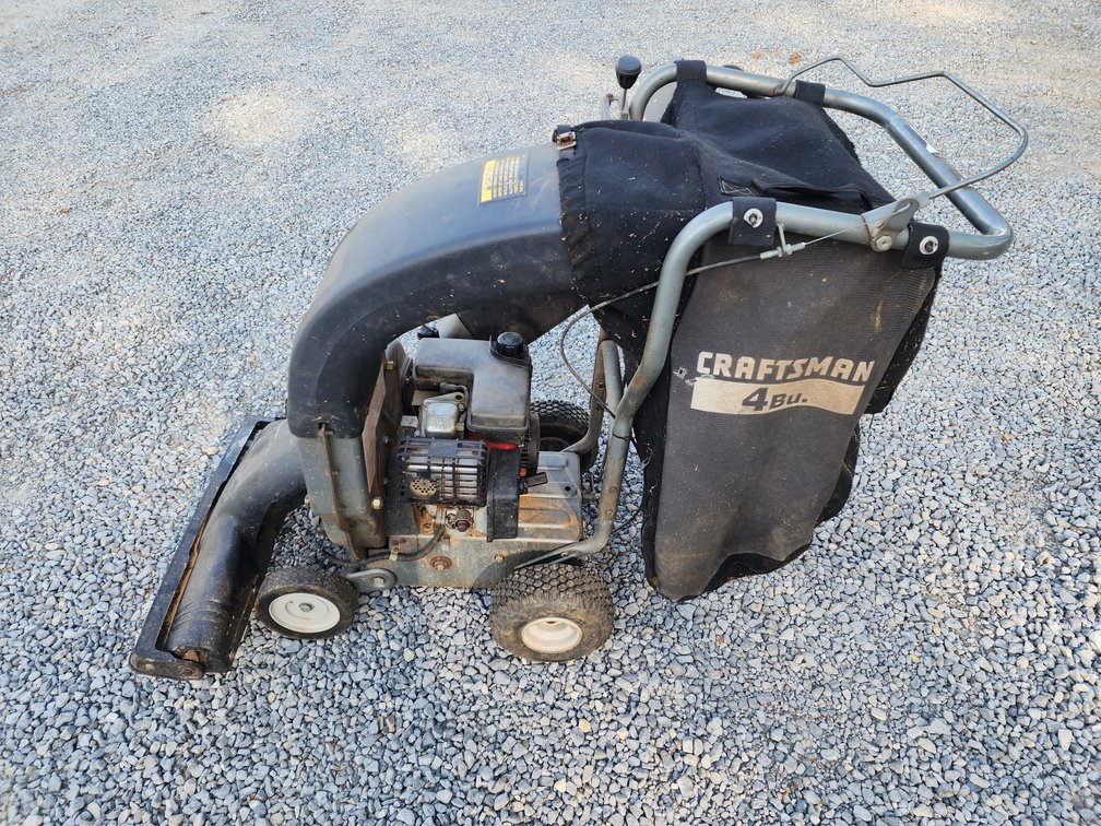 Craftsman 5.5HP Shredder/Vac 
