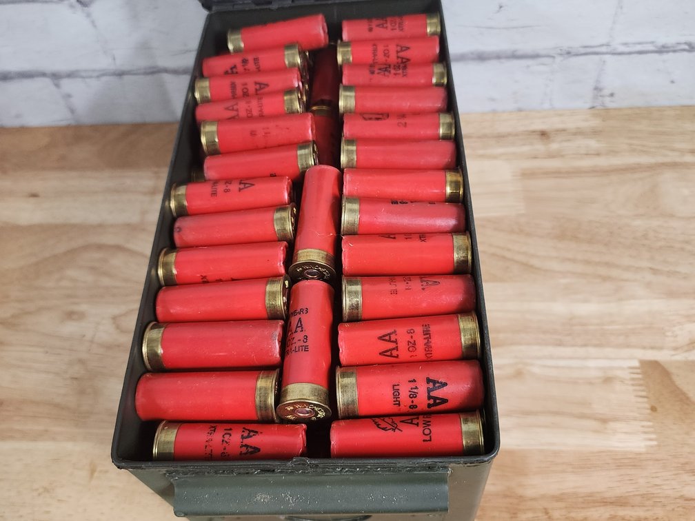 12ga Ammo  - Appears  Reloads -AA Bird Shot  - 100 +  ? Rounds 