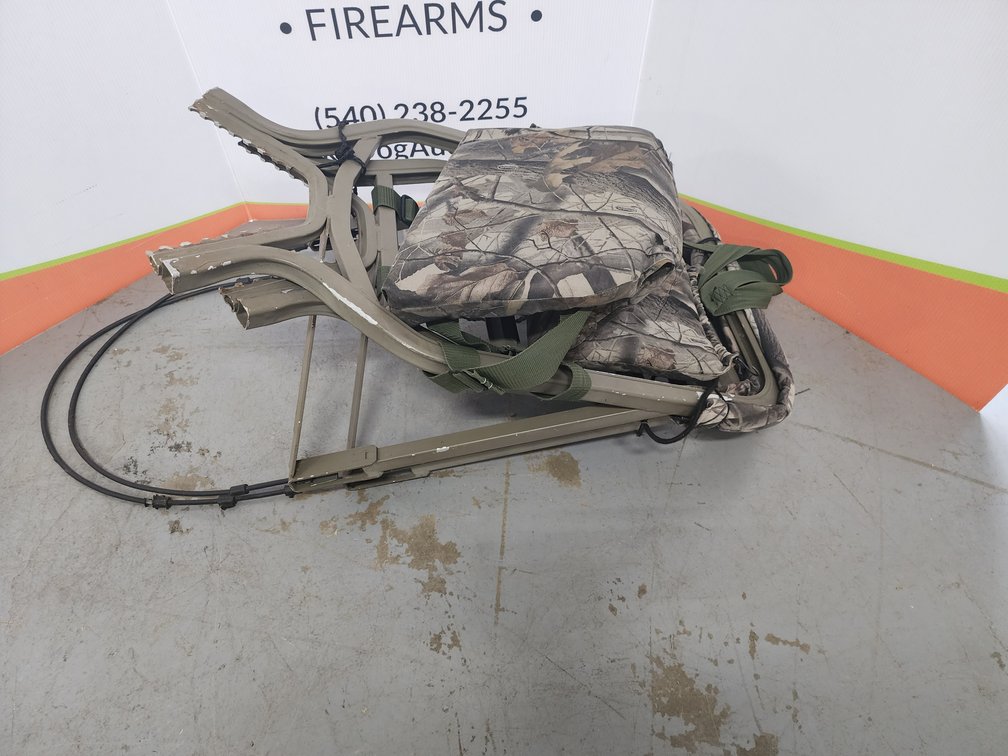 Summit  Viper Climbing Tree Stand  