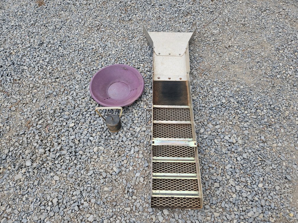 Jobe Gold Sluice 17.5" Wide × 55" Long W/Pan and Magnet