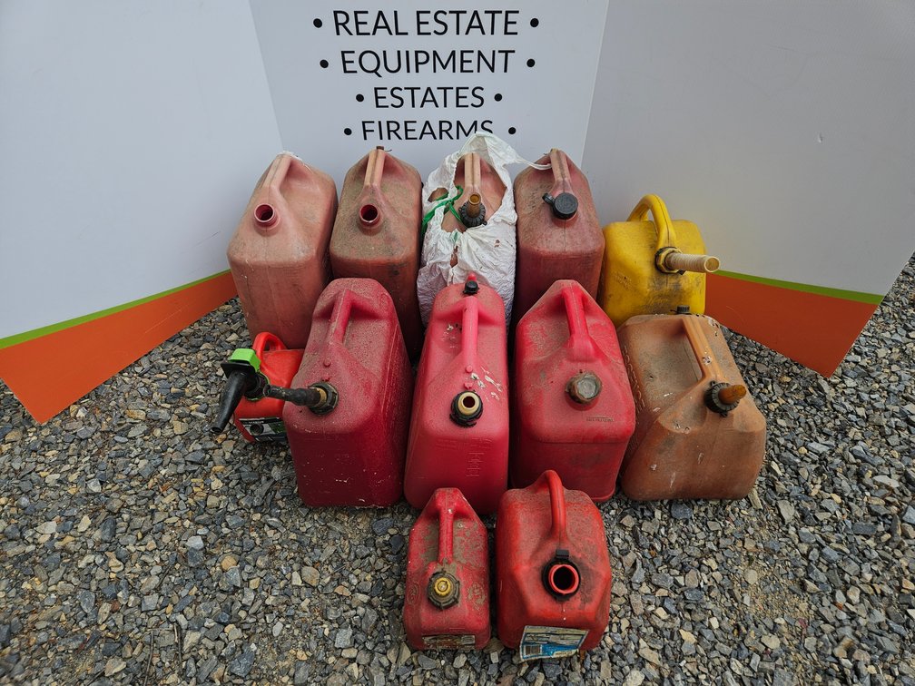 Gas Cans 1 Gallon - 6 Gallon (12 Included)