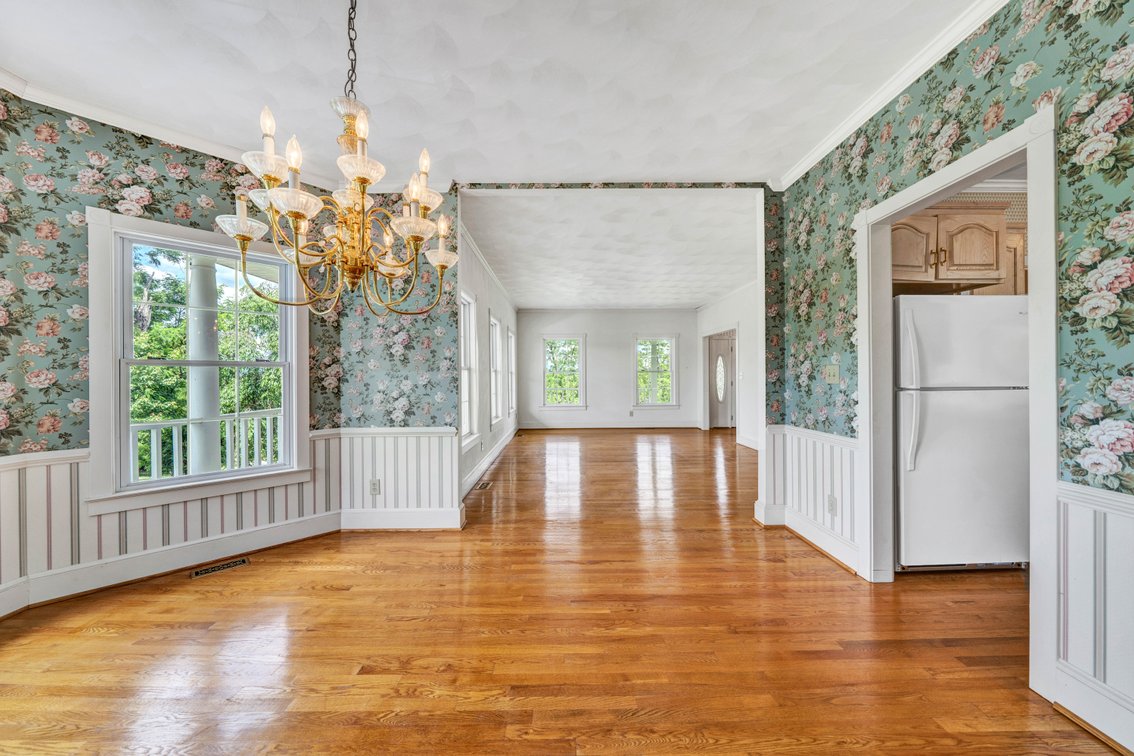 Image for 118 S Braemar Circle Real Estate Auction