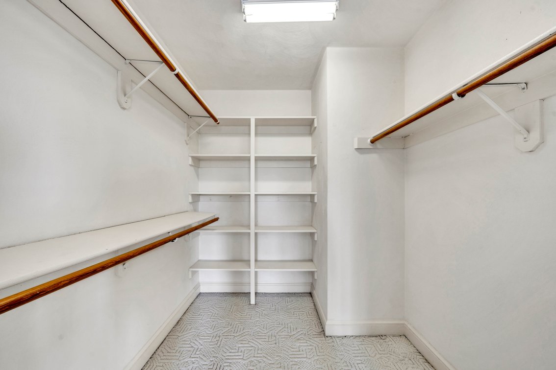 Image for 118 S Braemar Circle Real Estate Auction
