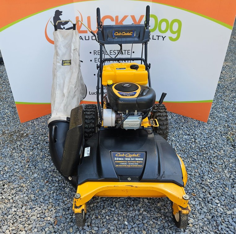 Cub Cadet 10.5HP 33" Cut Commercial Walk Behind Mower W/Bagger Electric Start (Worked When Tested) - Shows 916.5 Hours