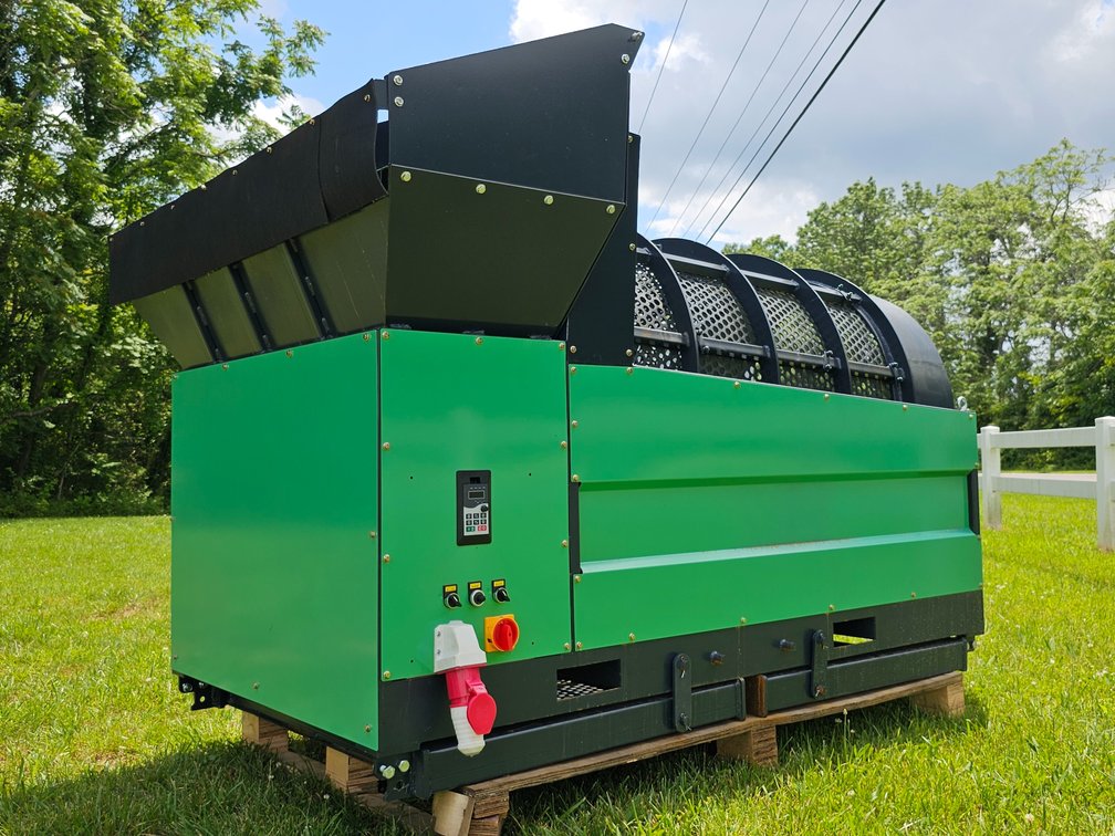 Unused Diggit Portable Trommel Screener