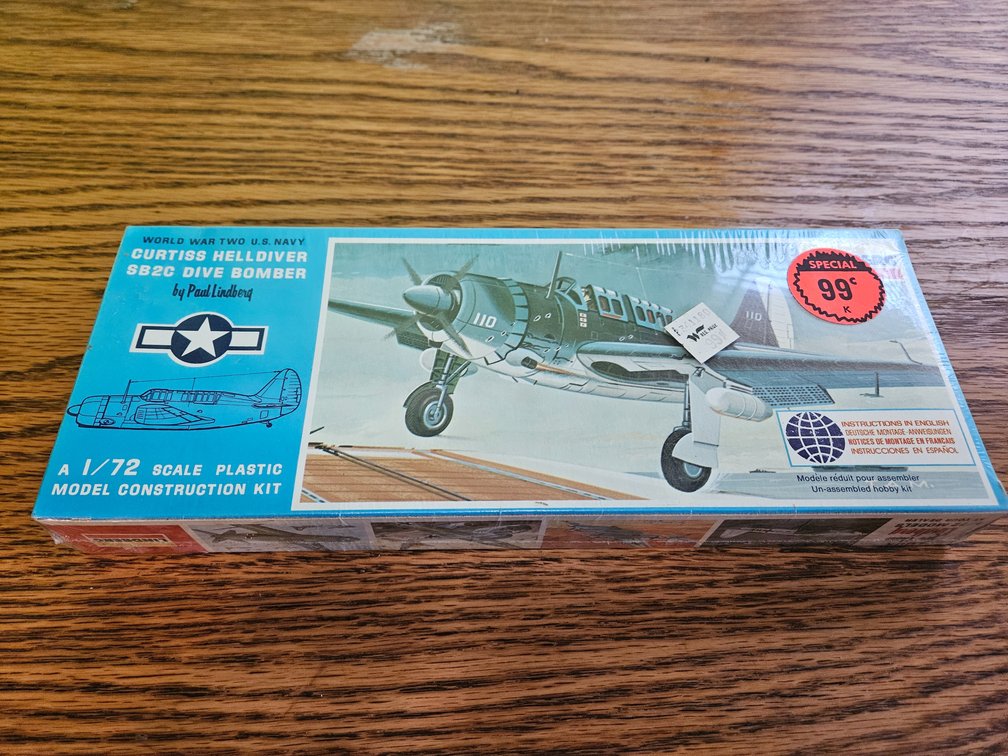 Lindberg Curtis Helldiver SB2C Dive Bomber Model Dated 1968 (Sealed)