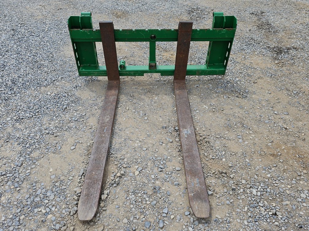 Frontier 4' Forks - Fits Lot 46 - Local Estate Piece 