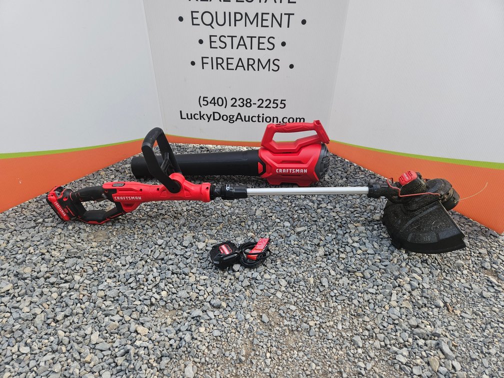 Craftsman 20V Lithium Battery Powered Weedeater and Leaf Blower Set W/Battery and Charger Like New (Worked When Tested)