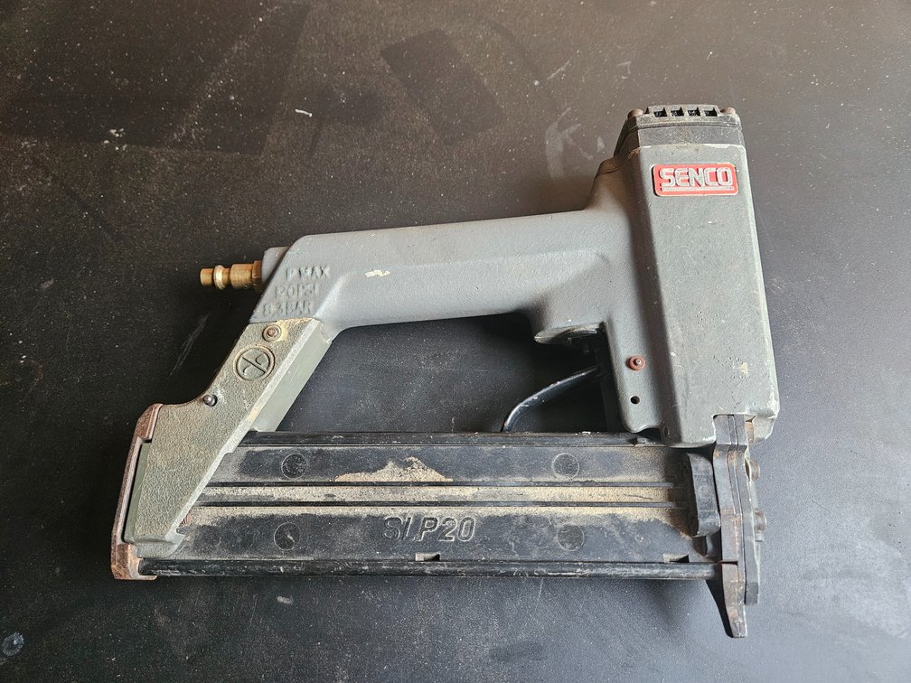 Senco SLP20 18 Guage Brad Nailer 