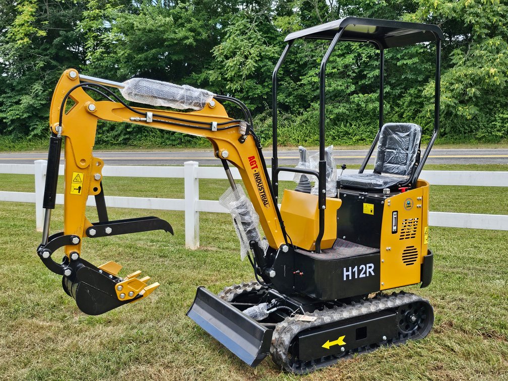 Unused AGT Industrial H12R Mini Excavator - SN# A2402096891
