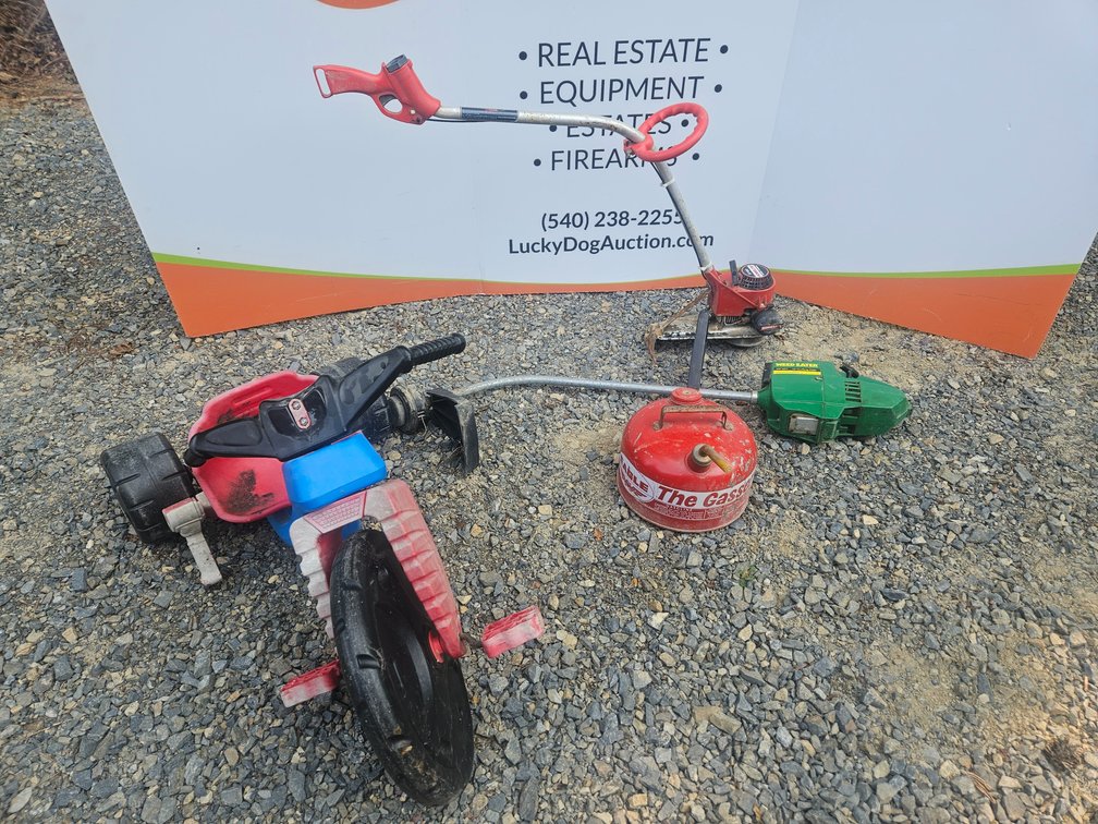 Homelite Weedeater - Weed Eater XR 20T Weedeater - Metal Gas Can and Plastic Big Wheel