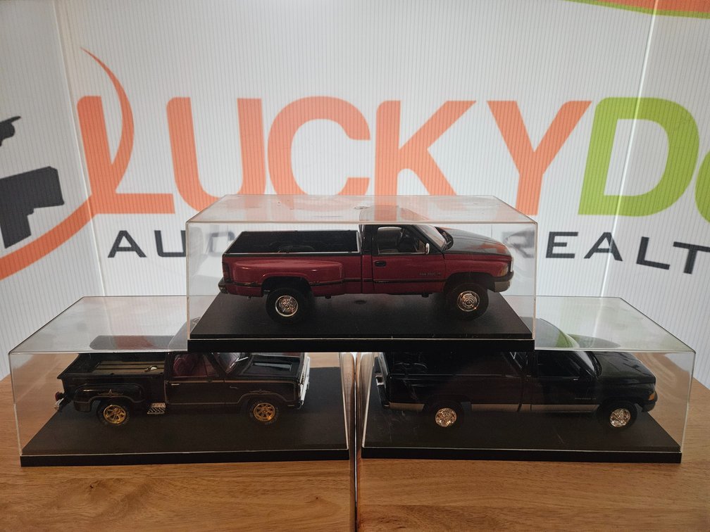 Dodge Die-Cast Metal Replicas W/Hard Display Cases (3 Included)