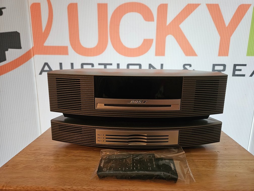 Bose Wave Music System W/Remotes