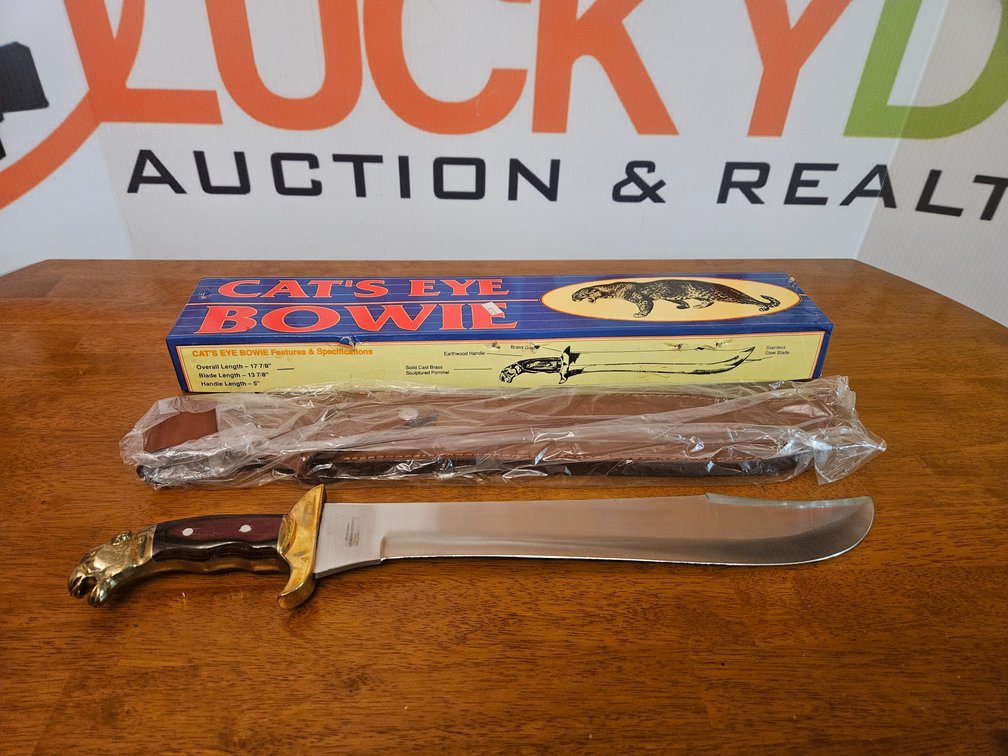 Cats Eye Bowie Knife W/Sheath and Box - Measures 18.5" Long