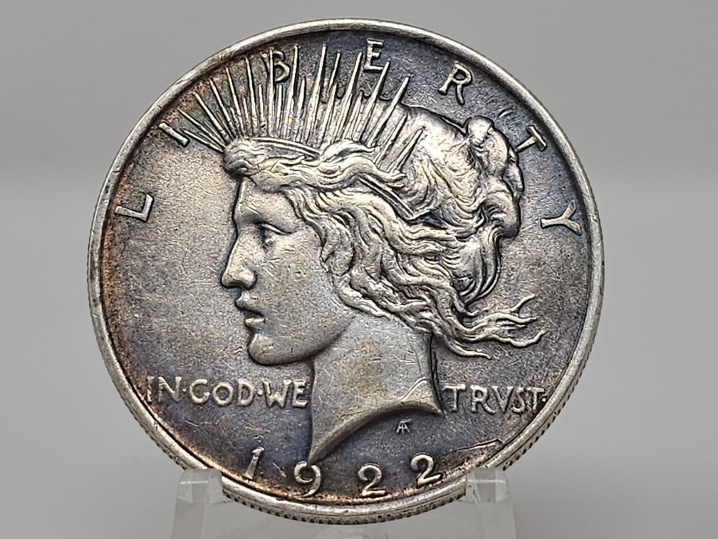 1922 Silver Peace Dollar 