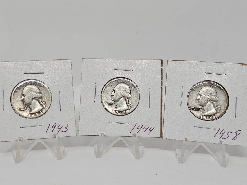 (3) Silver Washington Quarters - 1943 - 1944 - 1958 - 3 Coins Included 
