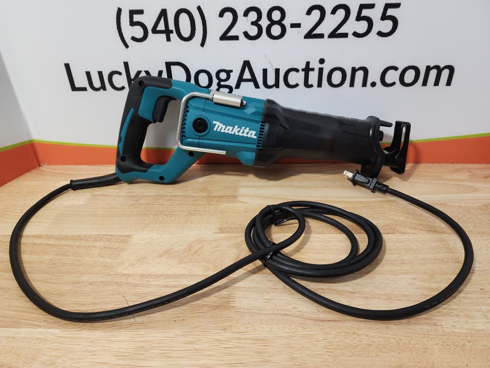 Makita Corded Sawzall (Seller Reports Unused)