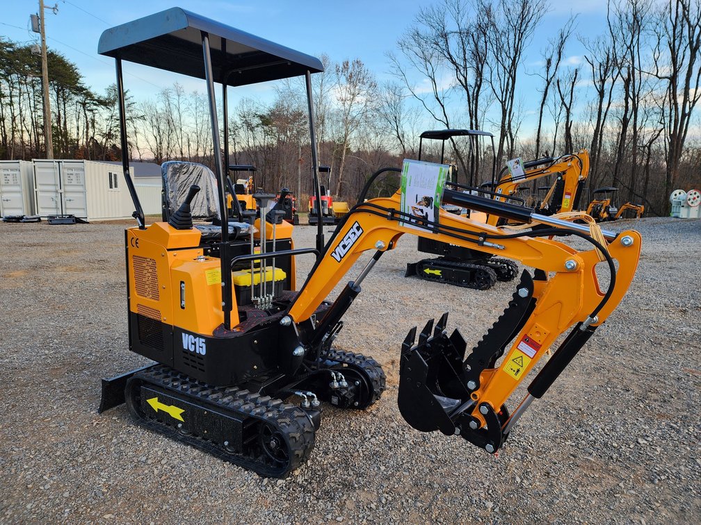 Unused VC15 Mini Excavator - 16" Bucket - 36" Hydraulic Blade
