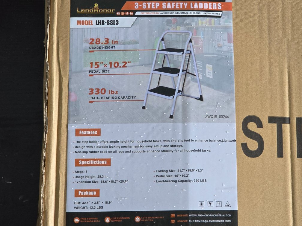 Unused Landhonor 3-Step Safety Ladder